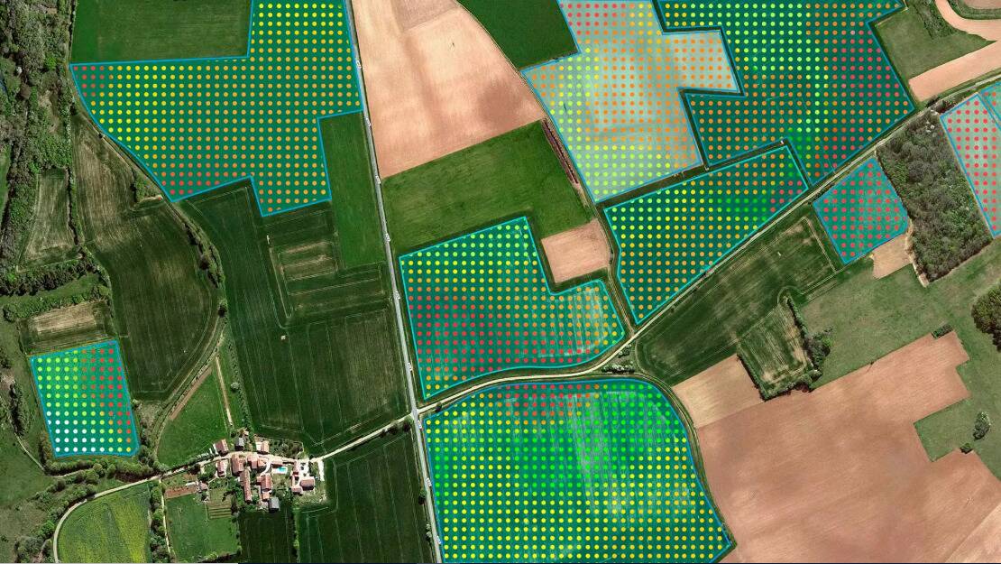 Vista aérea de talhões com mapa de aplicação